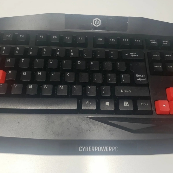 CyberPower Gaming Keyboard - Picture 2 of 2